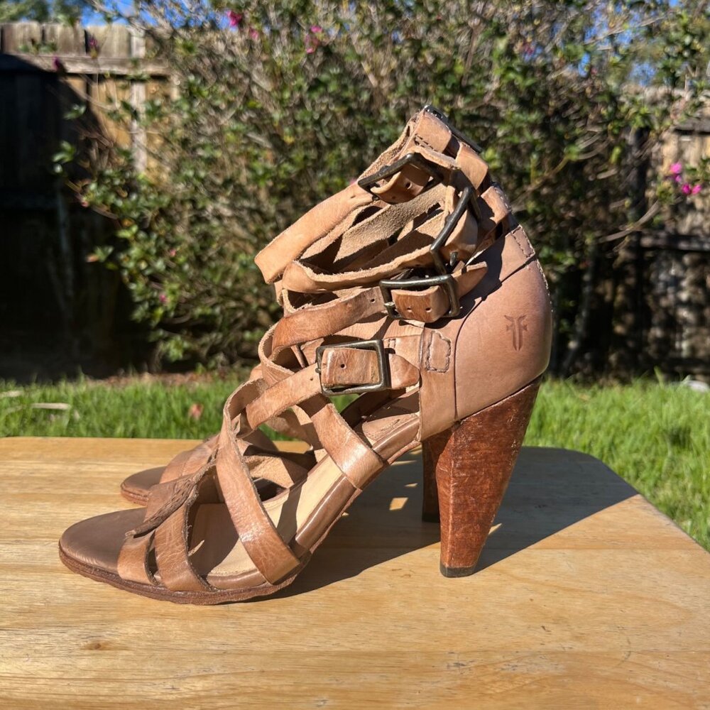 Frye Mika Strappy Leather Heels Size 8 - Picture 4 of 9